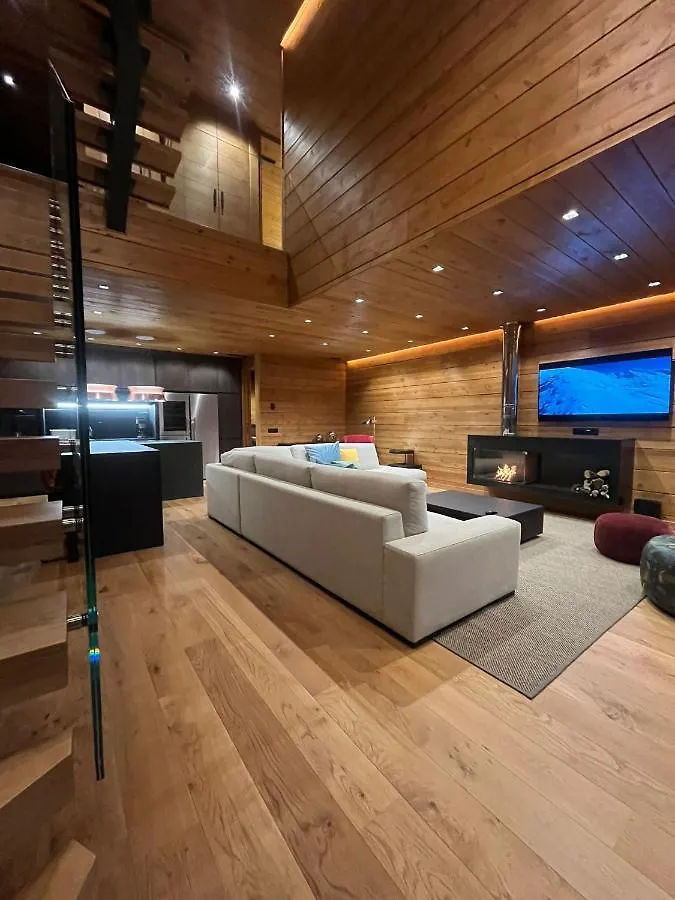 Lux 12 Villa Sierra Nevada Chalet